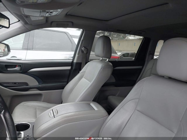 Toyota 2gr-fe 2015 5TDKKRFH8FS103192 Image 19