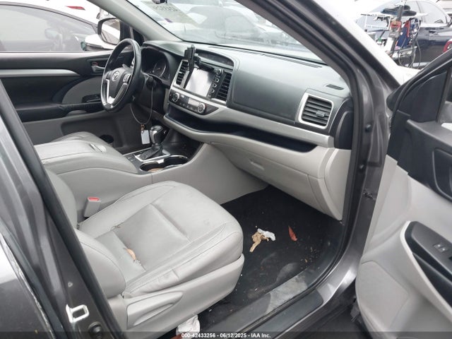 Toyota 2gr-fe 2015 5TDKKRFH8FS103192 Image 5