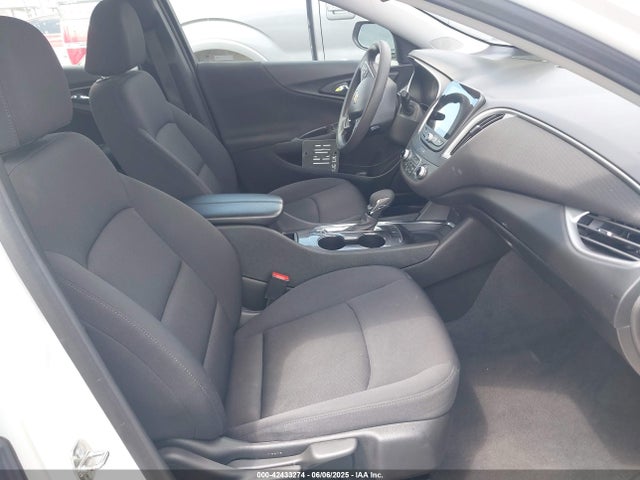 1G1ZD5ST1PF163630 Chevrolet Malibu Fwd 1lt