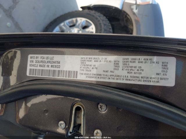 3C6UR5DLXRG244764 RAM 2500 Big Horn  4x4 6'4 Box