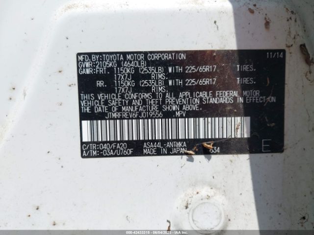 JTMRFREV6FJ019556 Toyota Rav4 Xle