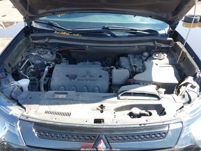 Mitsubishi Outlander Le 2.4 2020 JA4AD3A32LZ034888 Image 10