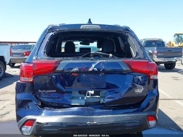 Mitsubishi Outlander Le 2.4 2020 JA4AD3A32LZ034888 Image 16