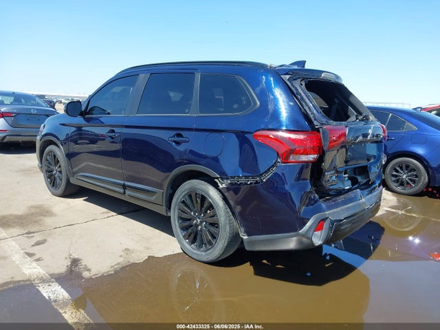 Mitsubishi Outlander Le 2.4 2020 JA4AD3A32LZ034888 Image 3