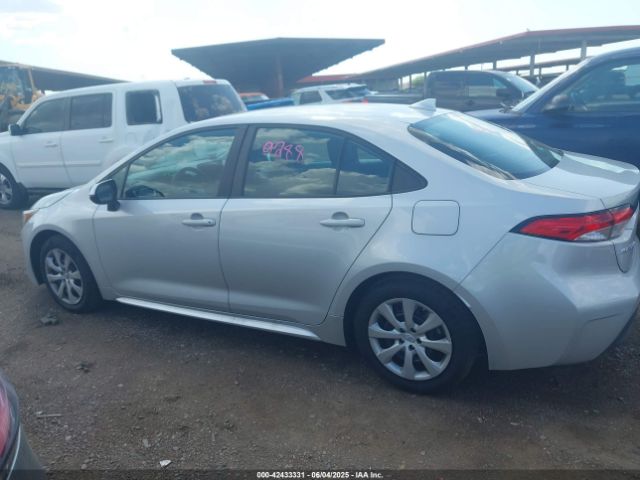 5YFB4MDE6PP024815 Toyota COROLLA LE