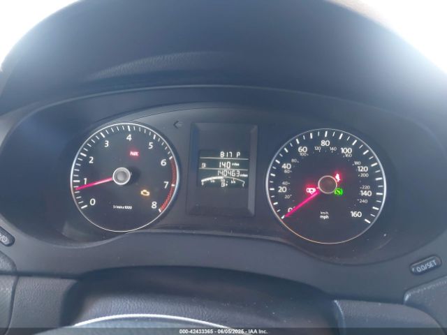 3VWD17AJXEM374440 Volkswagen 2014