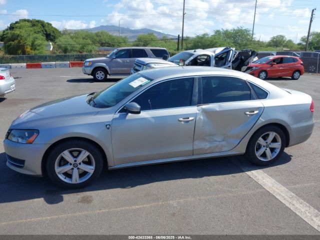 2014 VOLKSWAGEN PASSAT 1VWAT7A39EC055174 Photo 5