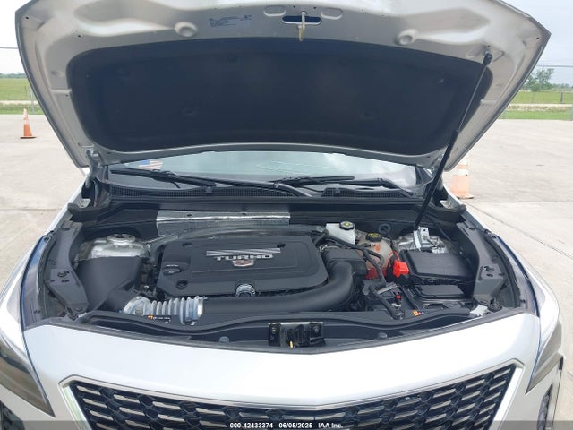2021 CADILLAC XT4 1GYFZBR41MF080634 Photo 9
