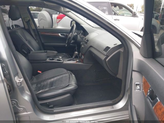 2009 MERCEDES-BENZ C 300 WDDGF54X29F237428 Photo 4