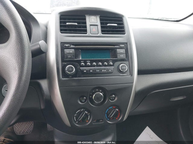 3N1CN7AP8FL942489 Nissan 2015