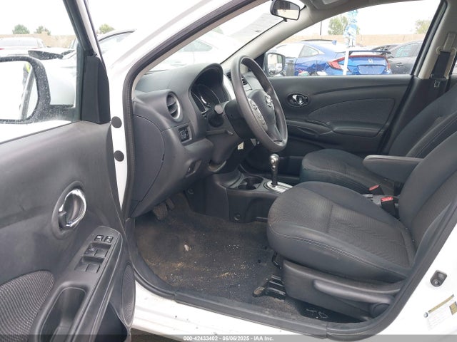 3N1CN7AP8FL942489 Nissan 2015