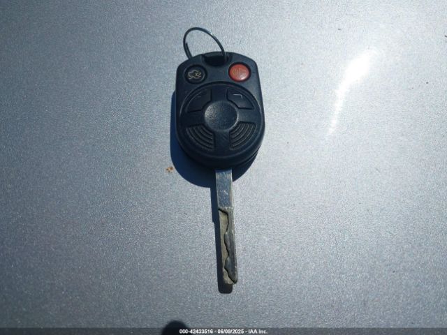 1FADP3F24GL286330 Ford FOCUS SE
