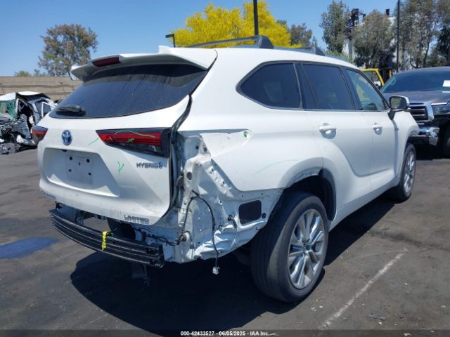 2021 TOYOTA HIGHLANDER 5TDXBRCH7MS039802 Photo 3