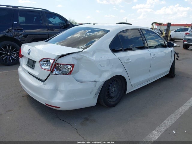 Volkswagen 2014 2014 3VW2K7AJ1EM381510 Image 4
