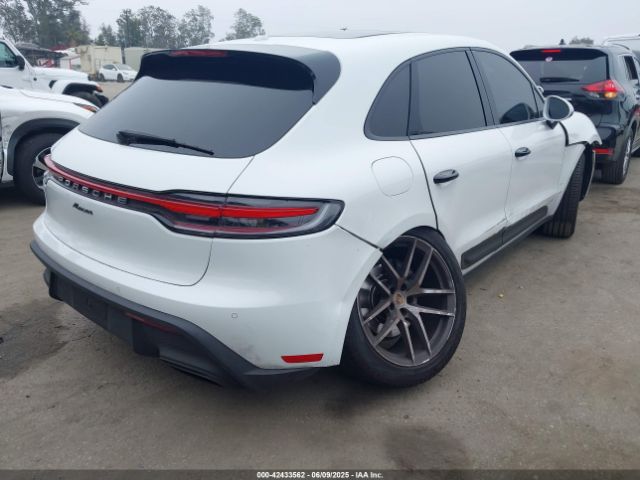 2022 PORSCHE MACAN WP1AA2A58NLB06272 Photo 3