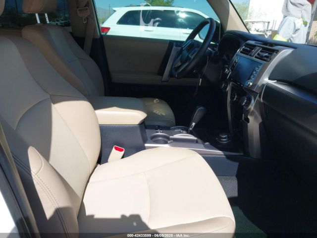2023 TOYOTA 4RUNNER JTENU5JR9P6146596 Photo 4