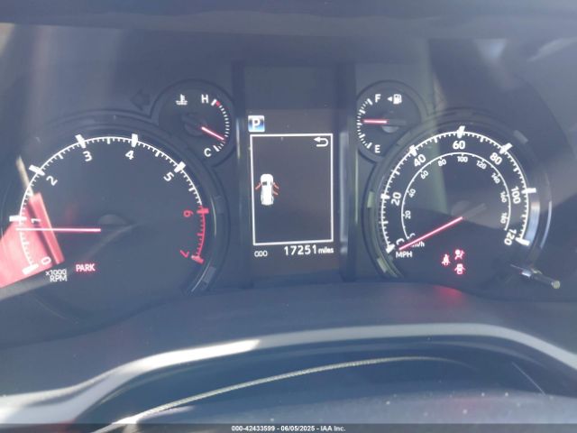 2023 TOYOTA 4RUNNER JTENU5JR9P6146596 Photo 6