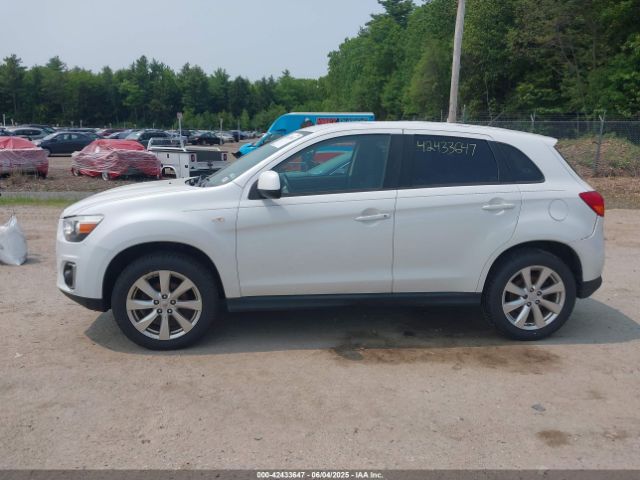 4A4AR3AU8FE057001 Mitsubishi Outlander Sport Es