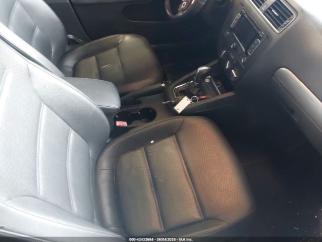 2015 VOLKSWAGEN JETTA 3VWD07AJ9FM310300 Photo 4