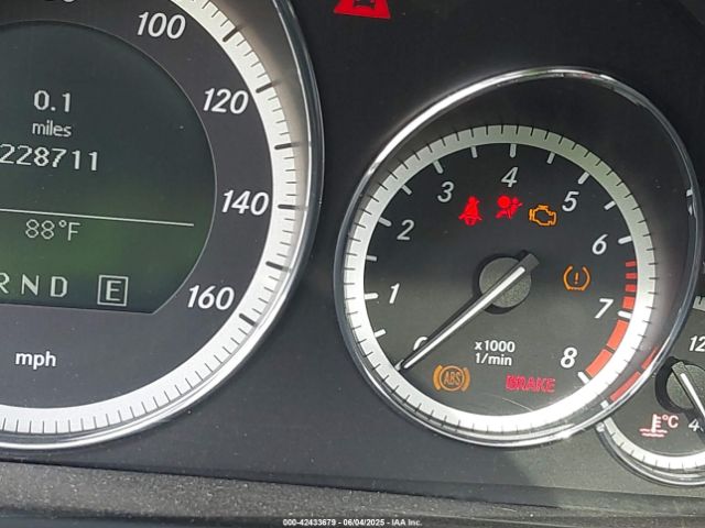 2011 MERCEDES-BENZ E 350 WDDKJ5GBXBF086899 Photo 6