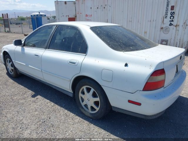 1995 HONDA ACCORD 1HGCD5565SA042044 Photo 2