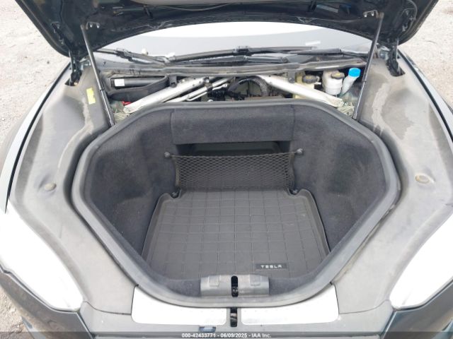 2013 TESLA MODEL S 5YJSA1DN2DFP07738 Photo 9
