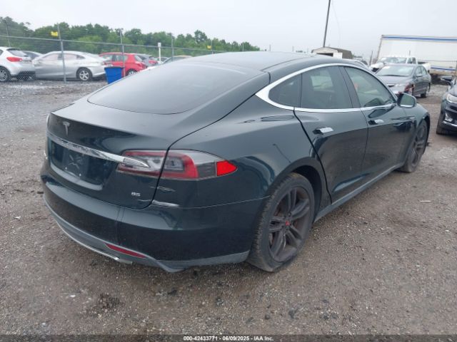 2013 TESLA MODEL S 5YJSA1DN2DFP07738 Photo 3