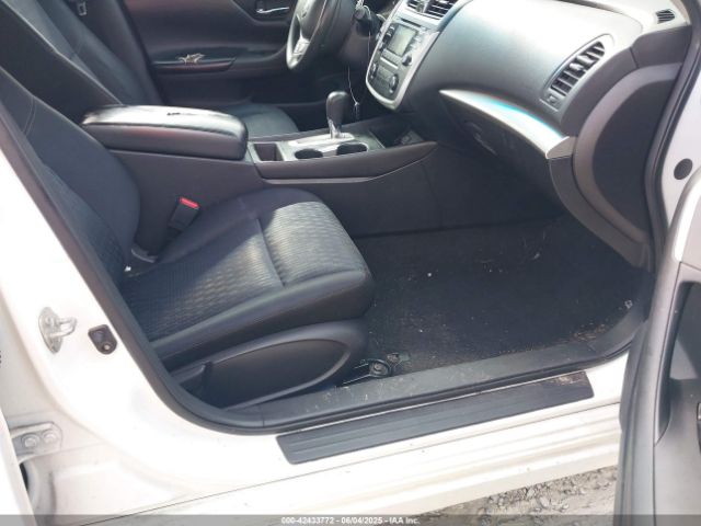 1N4AL3AP8GN327970 Nissan Altima 2.5/2.5 S/2.5 Sl/2.5 Sr/2.5 Sv