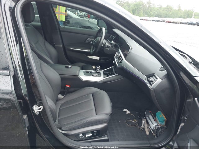 3MW5R7J08M8B68092 BMW 330I