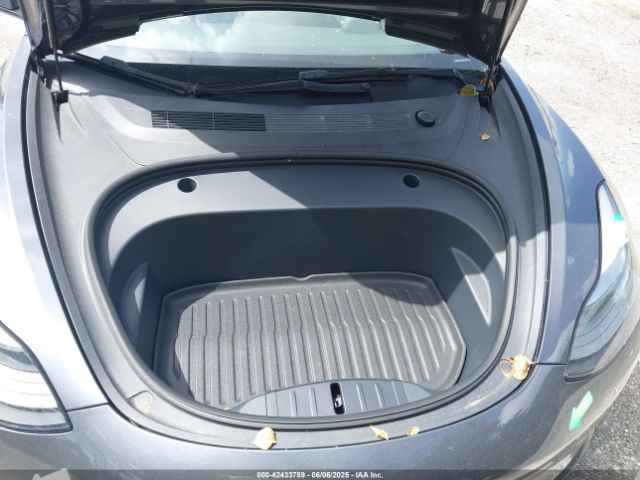 5YJ3E1EA4PF461624 Tesla 2023