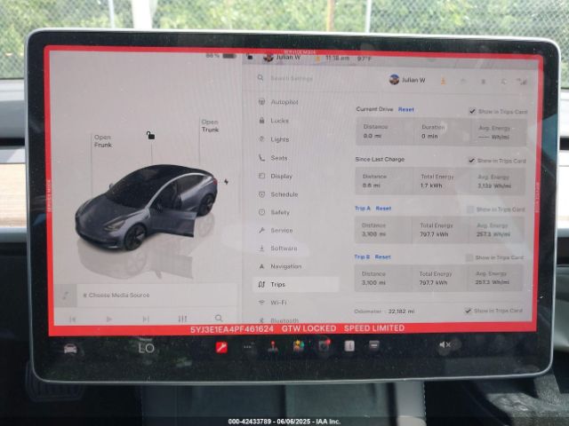 5YJ3E1EA4PF461624 Tesla 2023