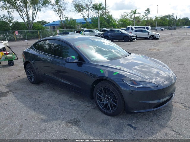 2025 TESLA MODEL 3 5YJ3E1EA7SF940208 Photo 0