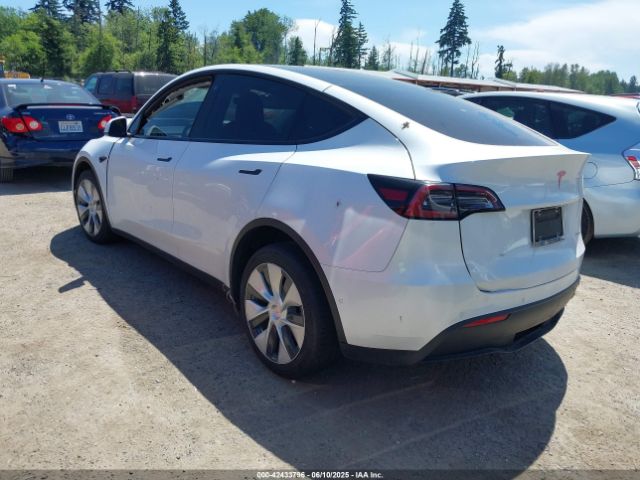 2022 TESLA MODEL Y 7SAYGDEE9NF509655 Photo 2