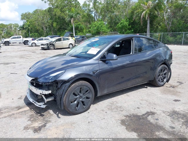 2025 TESLA MODEL Y 7SAYGDED8SA371543 Photo 1
