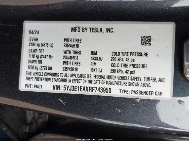 5YJ3E1EAXRF743950 Tesla MODEL 3
