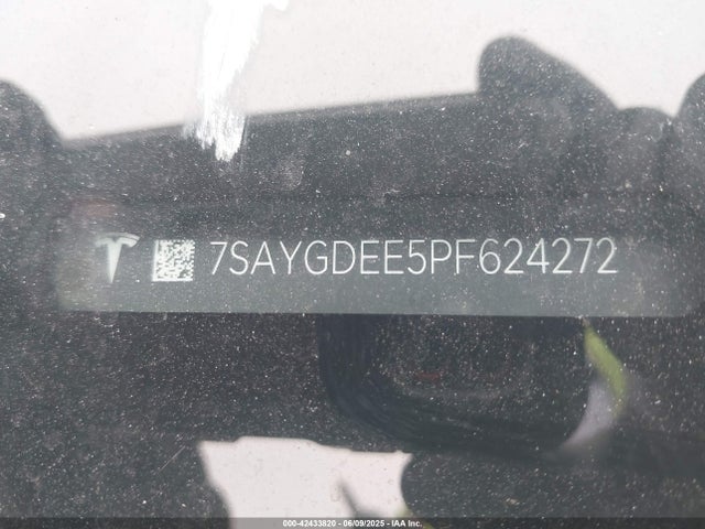 2023 TESLA MODEL Y 7SAYGDEE5PF624272 Photo 8