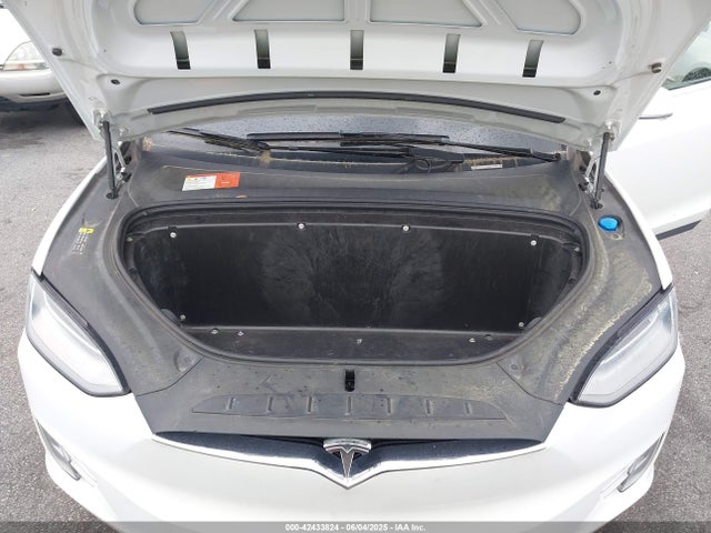 2017 TESLA MODEL X 5YJXCDE25HF052244 Photo 9