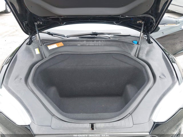2015 TESLA MODEL S 5YJSA1E43FF119971 Photo 9