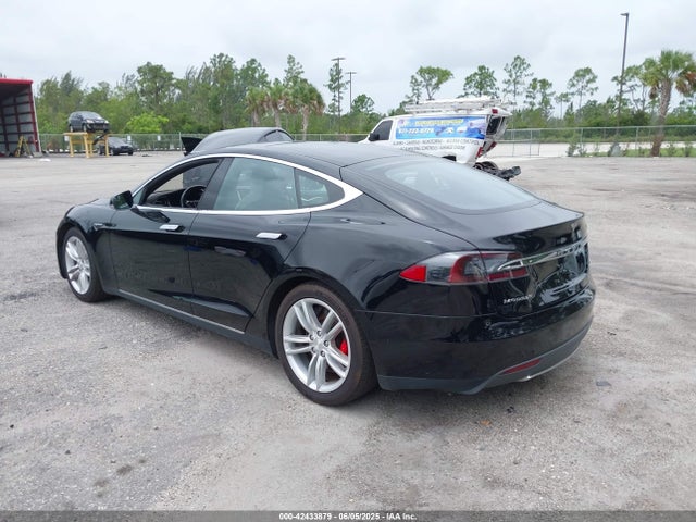 2015 TESLA MODEL S 5YJSA1E43FF119971 Photo 2