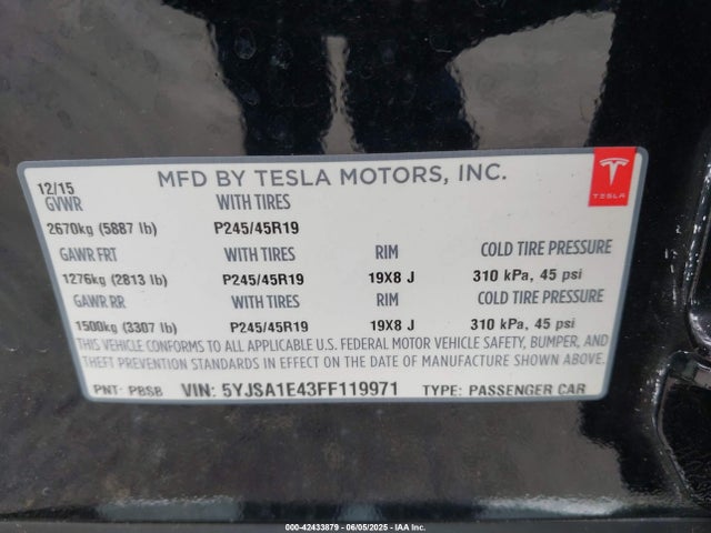 2015 TESLA MODEL S 5YJSA1E43FF119971 Photo 8