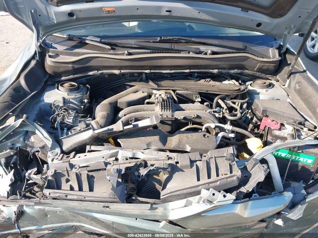 Subaru naturally aspirated u5 2018 JF2SJARC0JH435243 Image 10