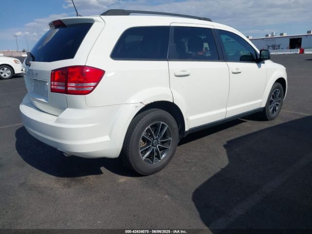 2018 DODGE JOURNEY 3C4PDCAB9JT498997 Photo 3