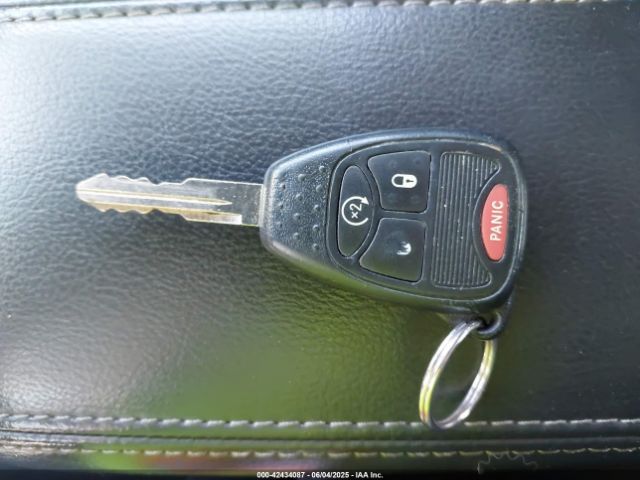 1C4NJDEB9ED885917 Jeep Compass Latitude
