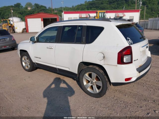 1C4NJDEB9ED885917 Jeep Compass Latitude