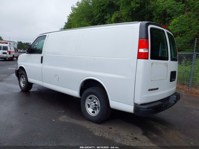 1GCWGAF7XM1179003 Chevrolet Express Cargo Rwd 2500 Regular Wheelbase Wt