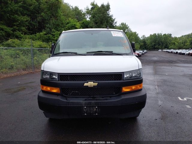 1GCWGAF75N1274456 Chevrolet Express Cargo Rwd 2500 Regular Wheelbase Wt