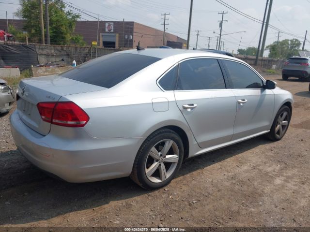 2014 VOLKSWAGEN PASSAT 1VWBS7A3XEC095108 Photo 3