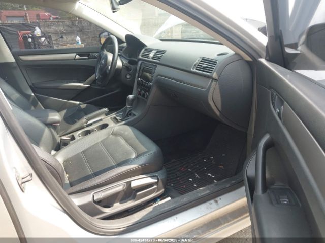 2014 VOLKSWAGEN PASSAT 1VWBS7A3XEC095108 Photo 4