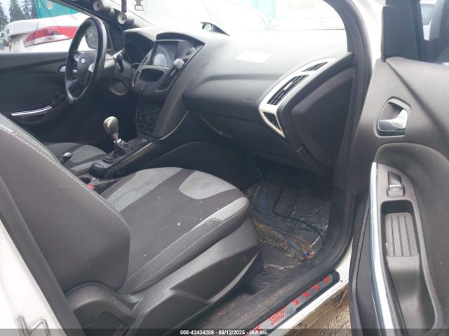1FADP3L90EL402802 Ford FOCUS ST