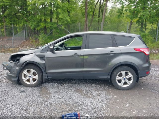1FMCU9GX8GUB42300 Ford ESCAPE SE